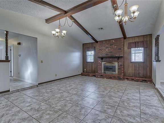 5th image of 4133 Monica Dr