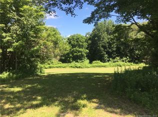 86 Lakeside Rd, Morris, CT 06763