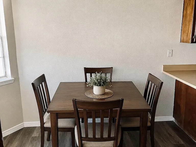 1801 Pete Brown Dr — Photo 2