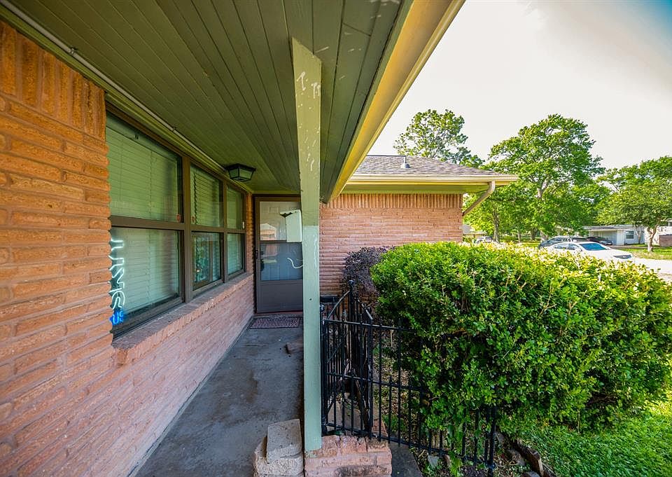8810 Kennard Dr, Houston, TX 77074 MLS 78641970 Zillow