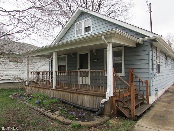 2nd image of 1863 Ford Ave