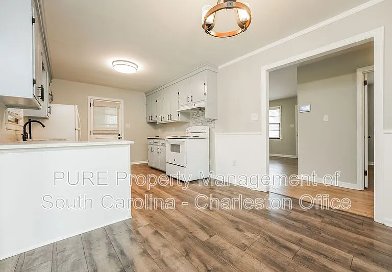 4117 Olivia Dr — Photo 8