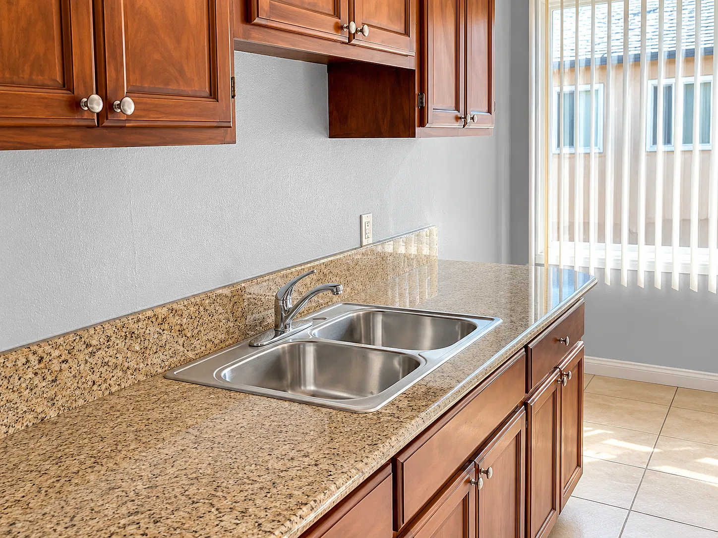 1 bed, 650 sqft, $1,695 — Photo 3