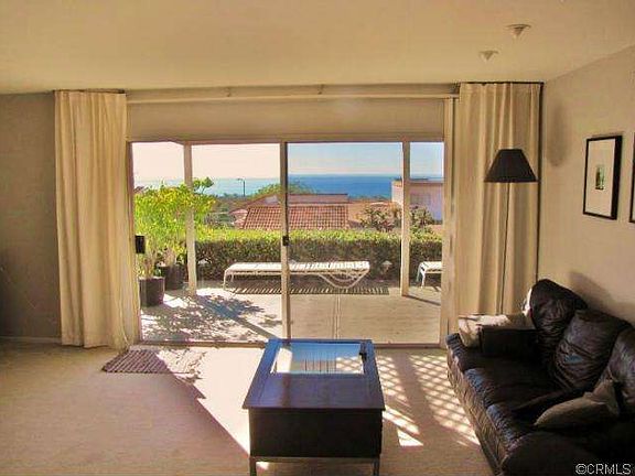 3rd image of 718 Calle Cetro