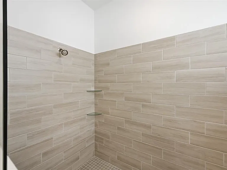 5543 Lightning Whelk Ln — Photo 14