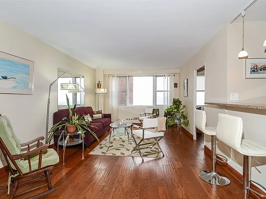 Sold by Robert E. Hill  | media 19