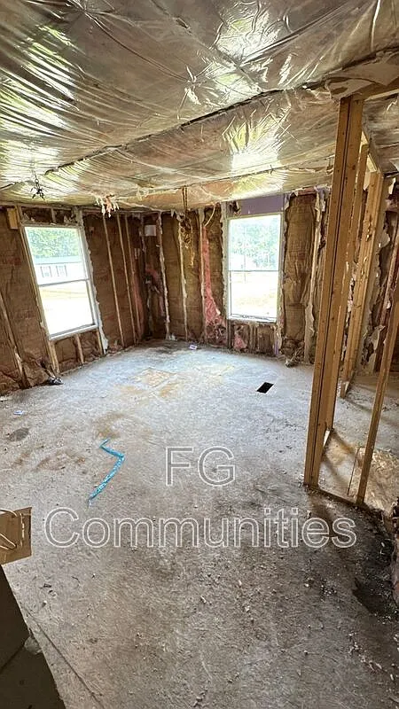 2 bed, 1.0 bath, $17,400 — Photo 2