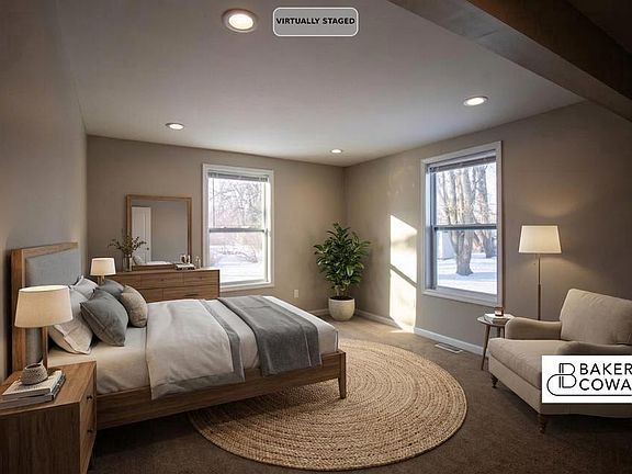2nd image of 570 Wabash St #2