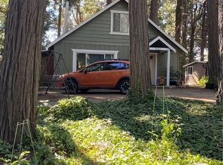 832 High Rd, Crestline, CA 92325