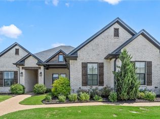 404 Wycliff Dr, China Spring, TX 76633