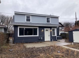 2767 N 55th St, Milwaukee, WI 53210