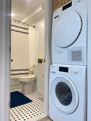 Rented by Owner | media 16