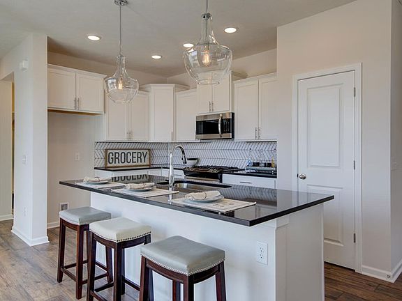 The Caden - Kitchen