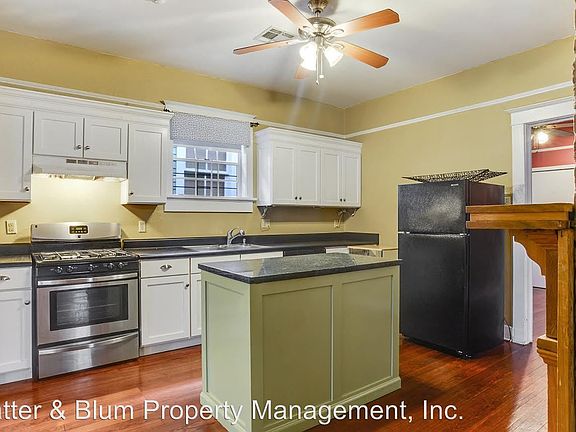 4th image of 2824 Laurel St