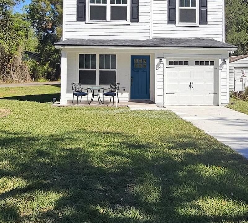 1st image of 4135 COLLINS Road