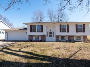 2006 S 4th Ave, Marshalltown, IA 50158