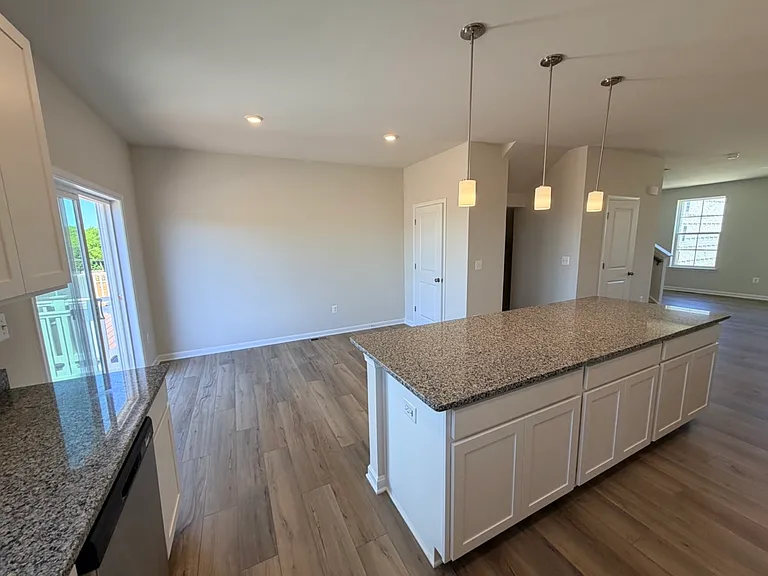 436 Seeback Dr — Photo 15