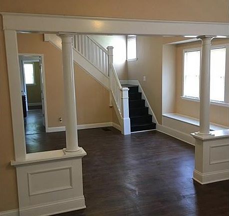 5th image of 2033/2035 N Dexter St