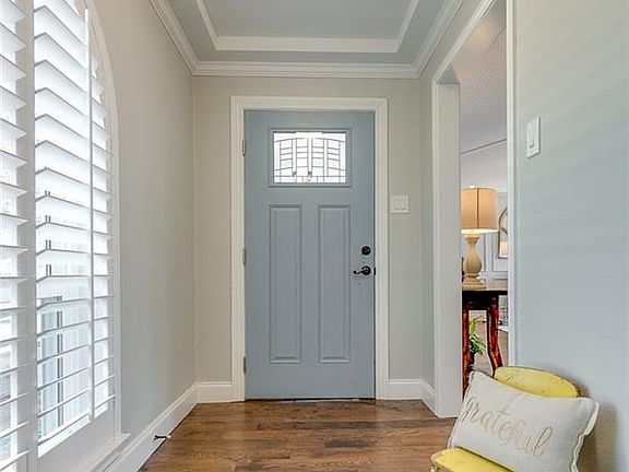 4th image of 8812 Echo Valley Dr