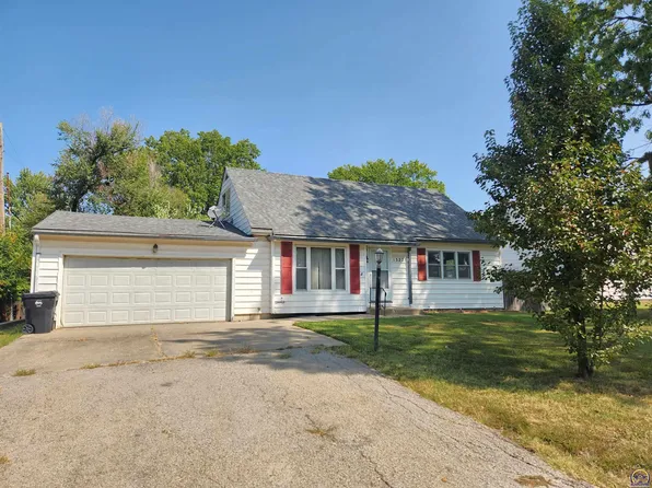 1322 SE 29th Ter, Topeka, KS 66605