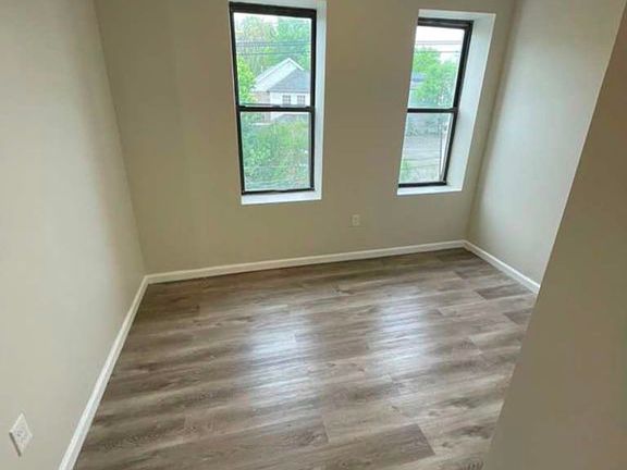 5th image of 383-385 Avon Ave #3L