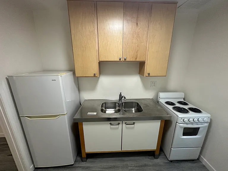 The Reef Apartments — Photo 14