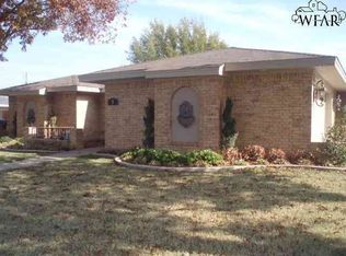 1 Triangle Cir, Wichita Falls, TX 76308