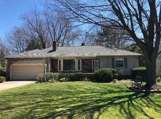 3349 Wooster Rd, Rocky River, OH 44116