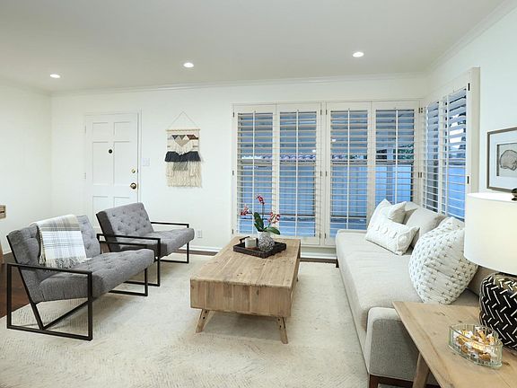 4th image of 4268 Trent Way