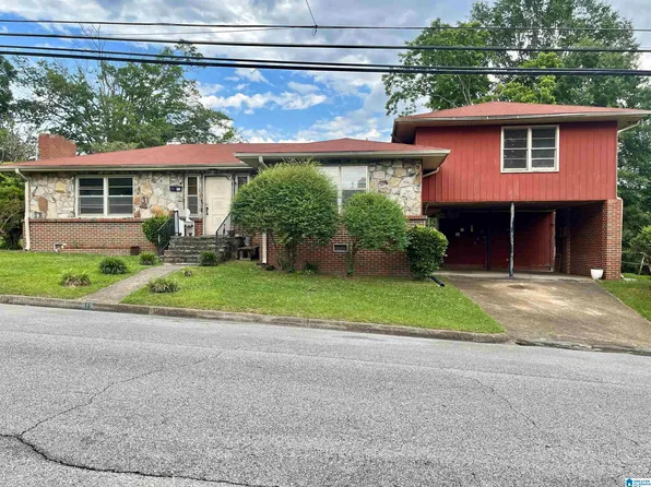 915 N 9th St, Gadsden, AL 35901