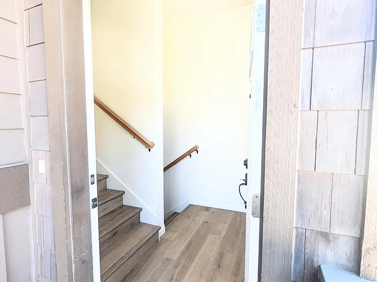 8817 Wallingford Ave N — Photo 3