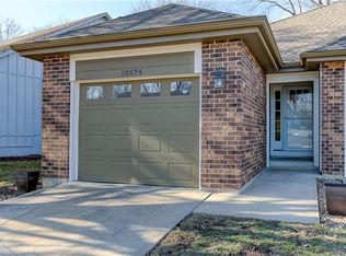 10574 Long St, Overland Park, KS 66215