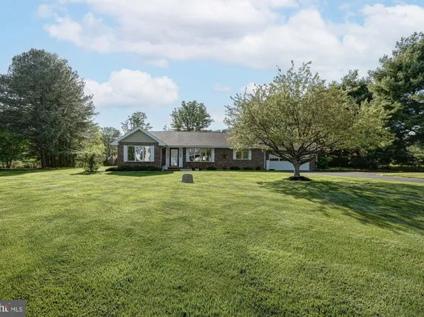 141 Pine Valley Dr, Middletown, DE 19709