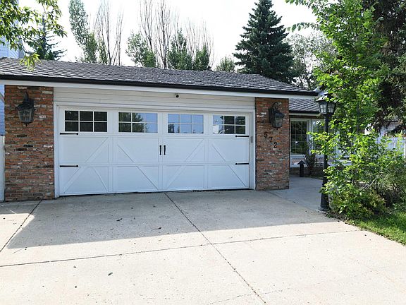 4th image of 572 Lessard Dr NW