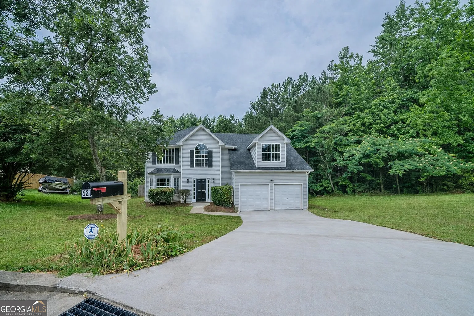621 Lakewater View Dr photo 1