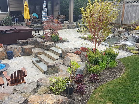 Fire pit-waterfall-hot tub