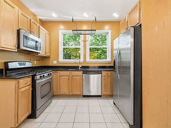 4th image of 84 Line St #2