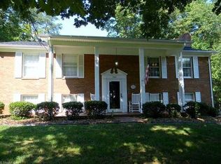 1100 Wilkins St, Mayodan, NC 27027