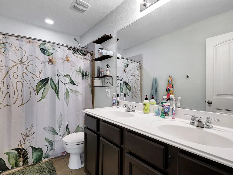 10707 Gentle Fox Bay — Photo 22