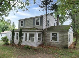 41 Chappaqua Rd, Carmel, NY 10512