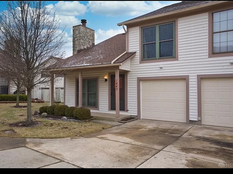 1445 Sanzon Dr — Photo 2