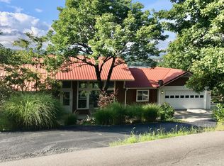 468 Slane Chapel Rd, Branson West, MO 65737