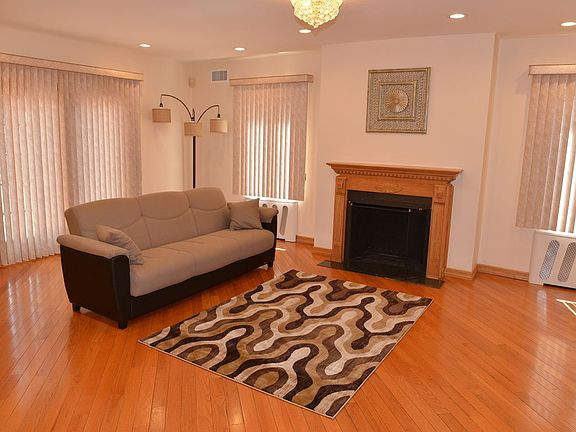 5th image of 6755 110th St