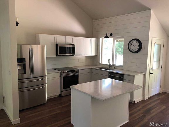 2nd image of 1191 Nakata Pl NW
