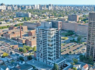 518 Rochester St, Ottawa, ON K1S 4L9