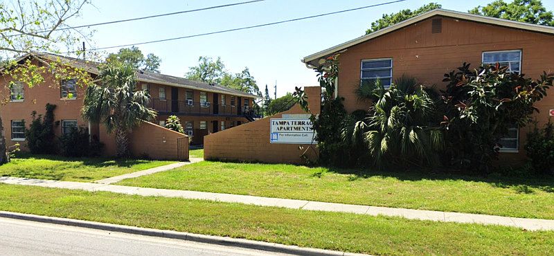 1st image of 214 S Tampa Ave #11428660