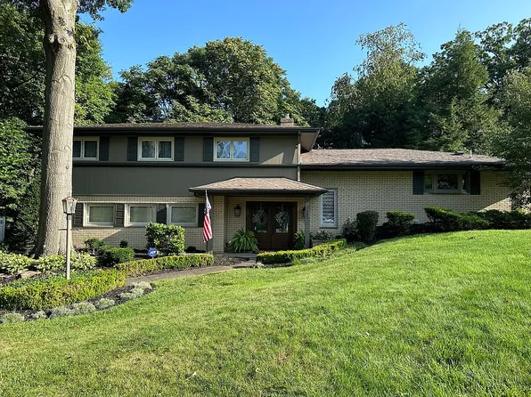 102 Forrest Dr, Beaver, PA 15009