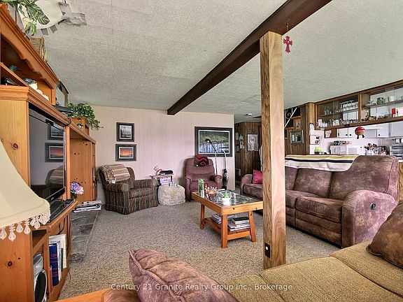 5th image of 1051 Halls Lake Rd