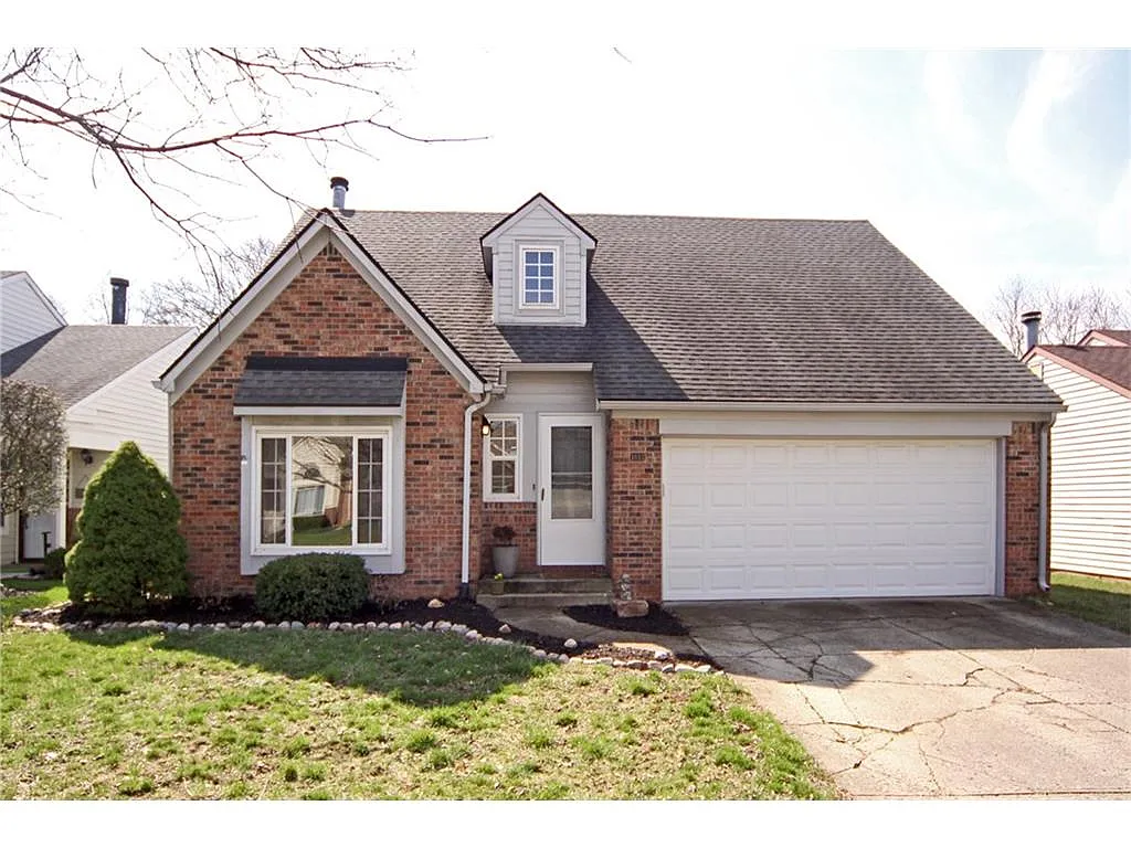 1813 Park North Ln photo 1