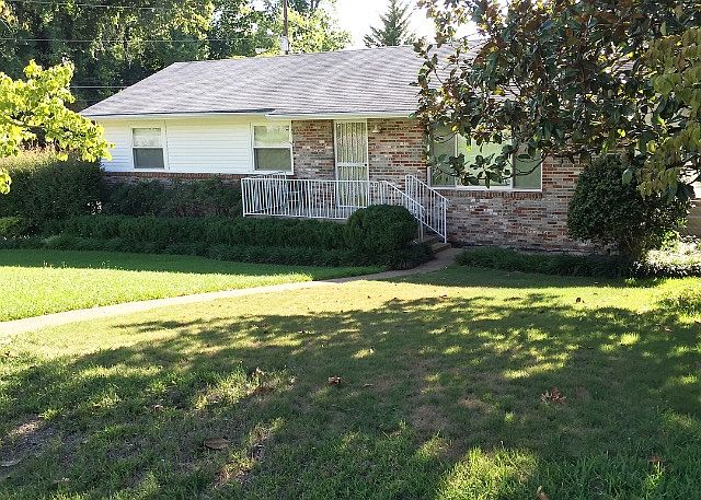 1st image of 3805 W Abercrombie Cir